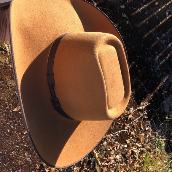 Beautiful. Stylish. Cody James Cowboy Hat. 5xxxxx. Made in the U. S.A long oval - Picture 8 of 8